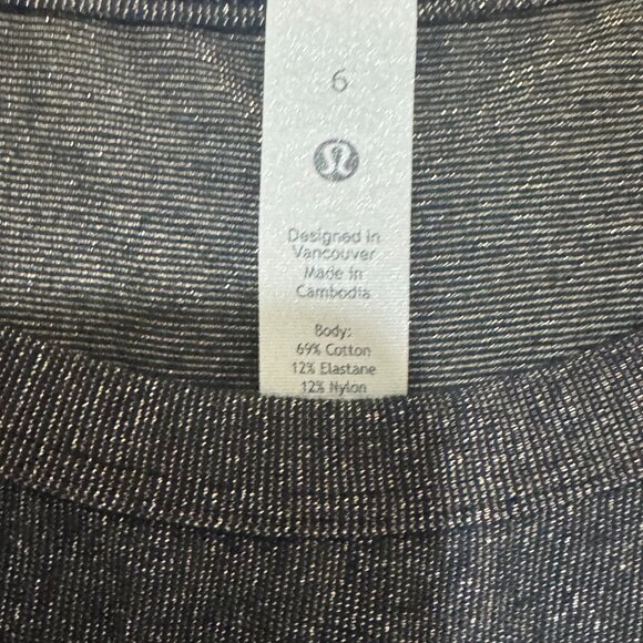 Lululemon Front Twist Short Sleeve Tee Black Size 6 NWT No Tags - Picture 2 of 3